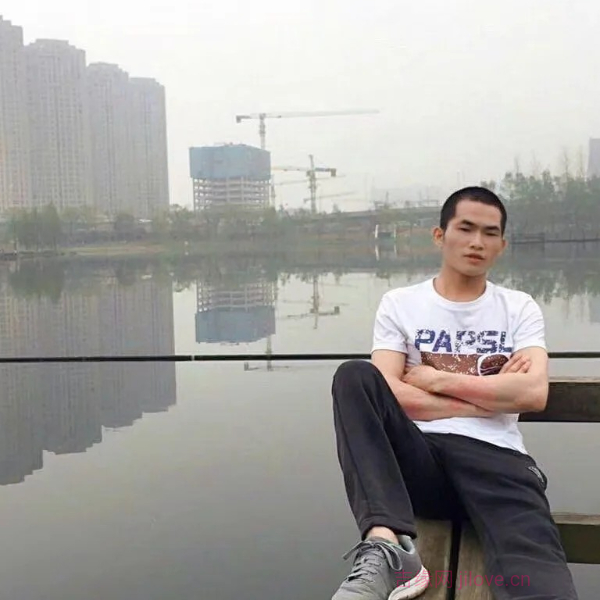 广西31岁单身帅哥真诚找对象-连云港征婚相亲网