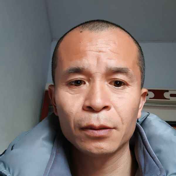 43岁岁河南单身帅哥 - 连云港吉缘网