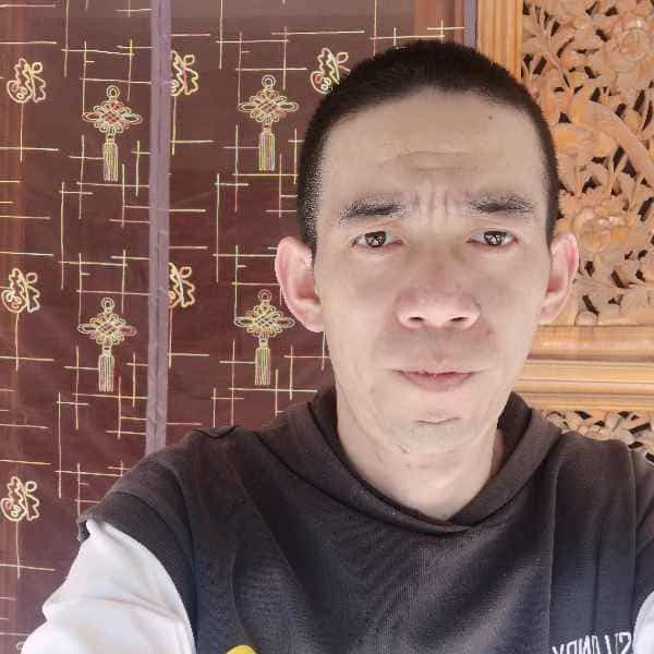 37岁岁云南单身帅哥 - 连云港吉缘网