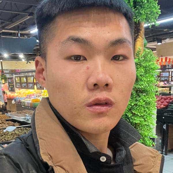 28岁岁河南单身帅哥 - 连云港吉缘网