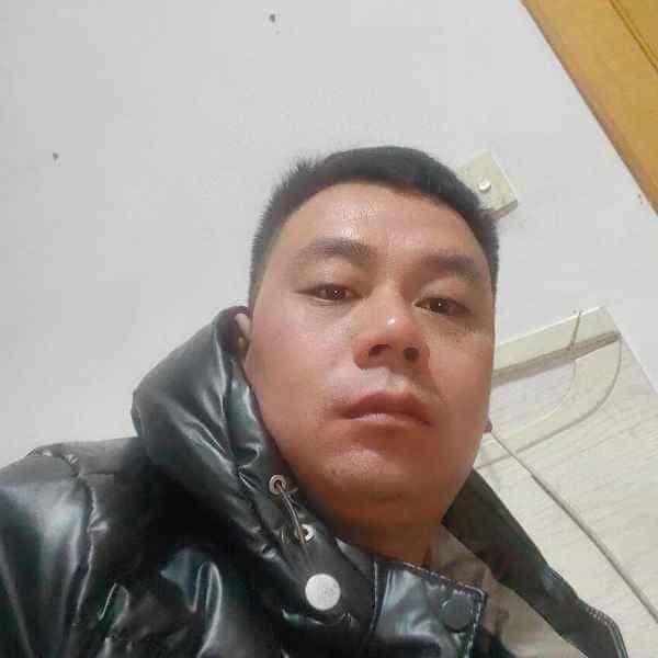 35岁岁河北单身帅哥 - 连云港吉缘网