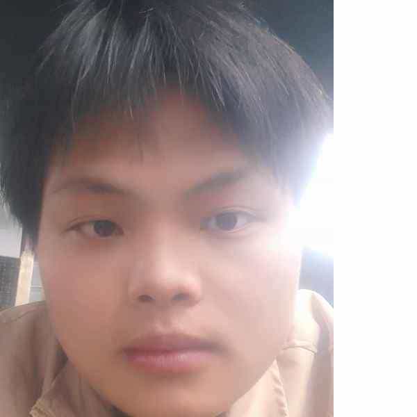 22岁岁河南单身帅哥 - 连云港吉缘网