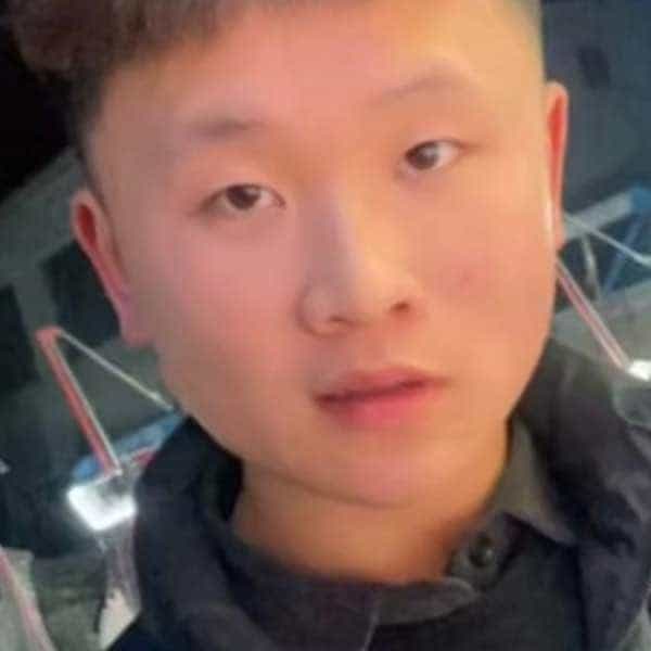 22岁岁河南单身帅哥 - 连云港吉缘网