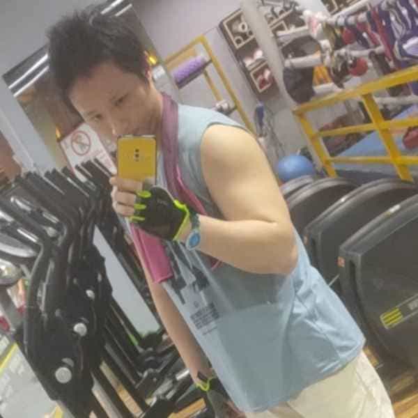 37岁岁广东单身帅哥 - 连云港吉缘网