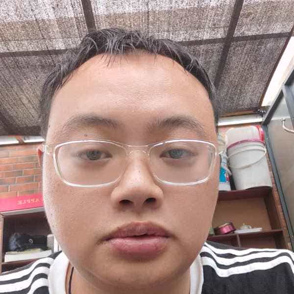 34岁岁江西单身帅哥 - 连云港吉缘网