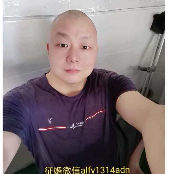45岁岁湖南单身帅哥 - 连云港吉缘网